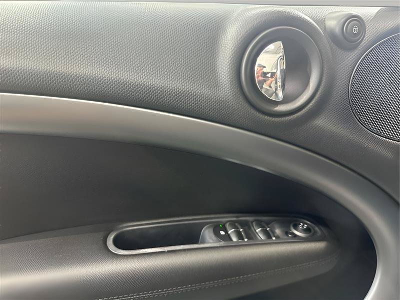 Used 2015 MINI Cooper Countryman S FWD image 11
