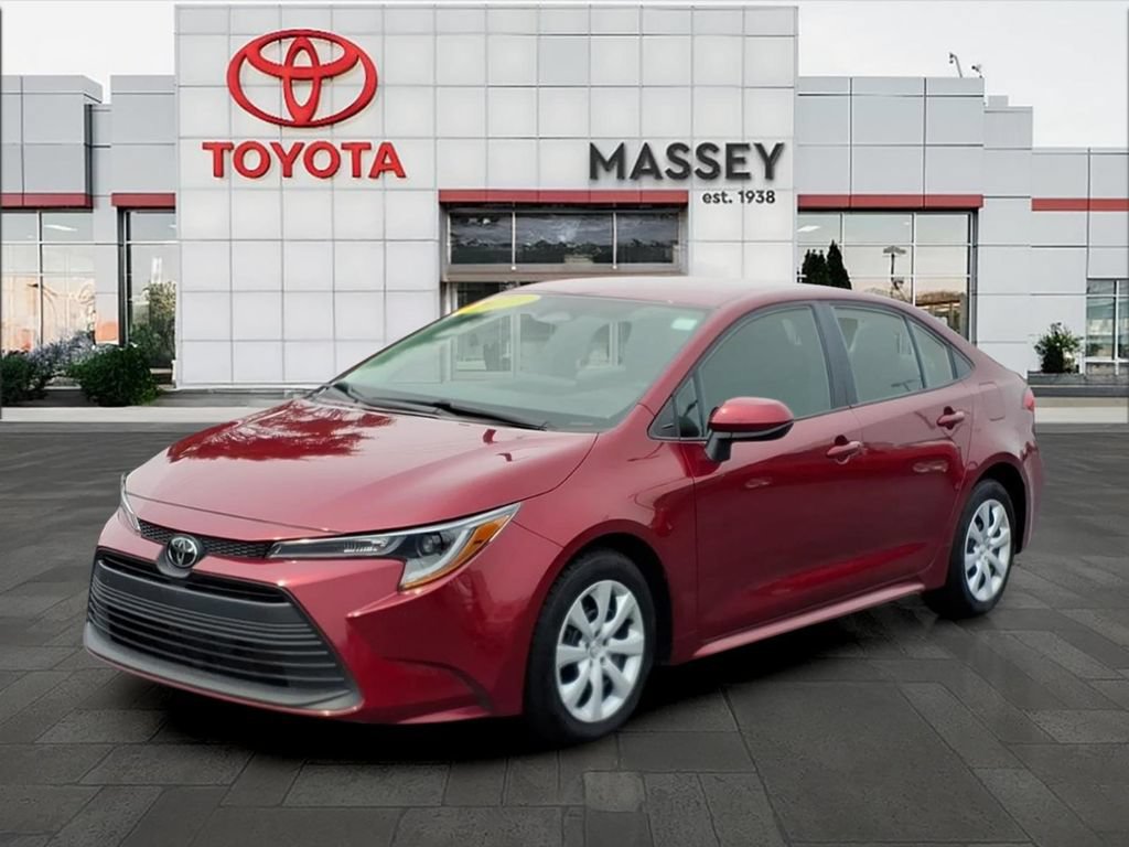 Used 2025 Toyota Corolla LE FWD image 7