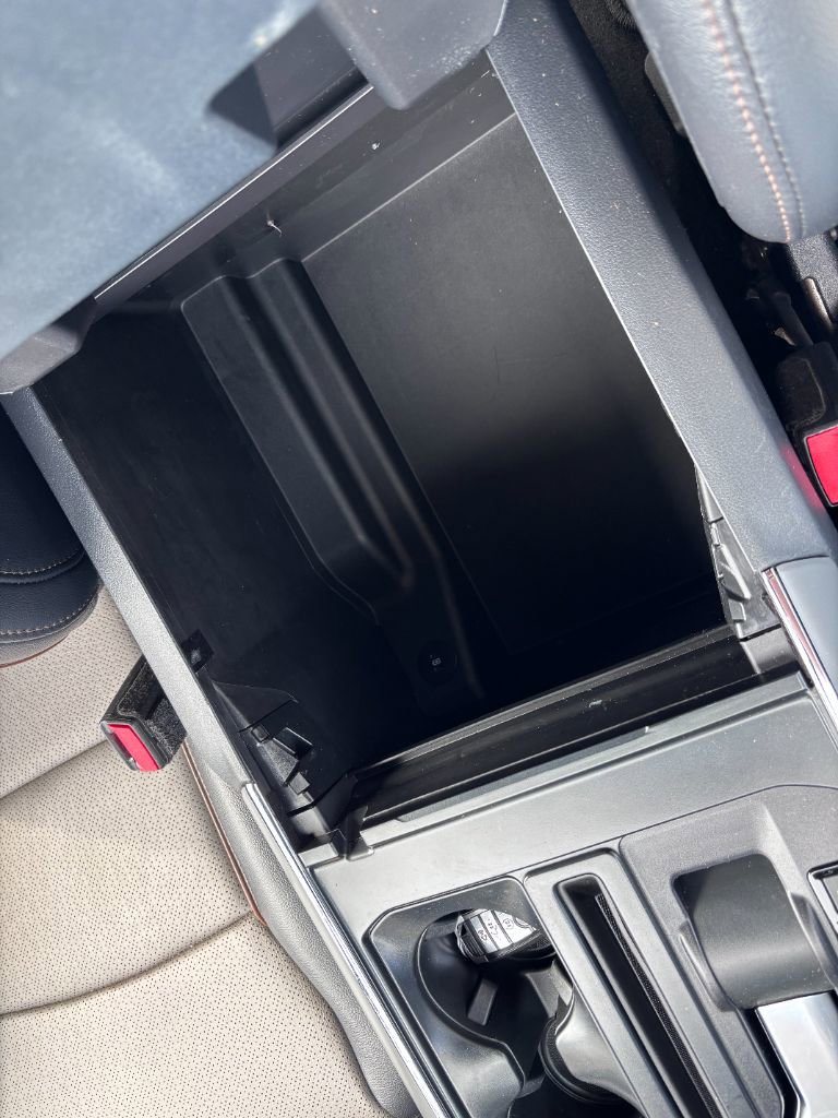 Used 2024 Ford F150 Lariat w/ Equipment Group 502A High image 43