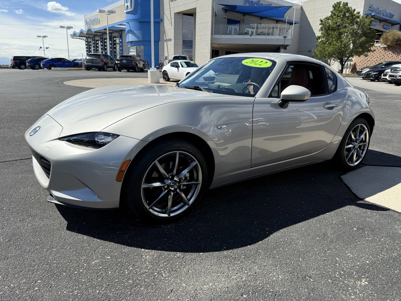 Used 2022 MAZDA MX-5 Miata RF Grand Touring w/ Weather Package image 9