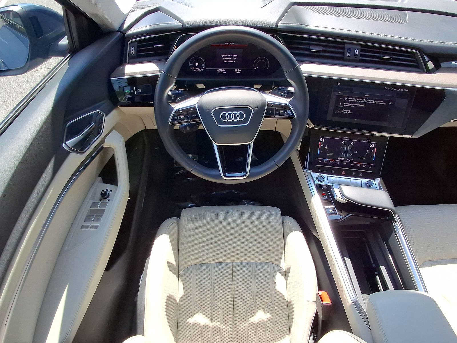 Used 2022 Audi e-tron Prestige AWD/4WD image 27
