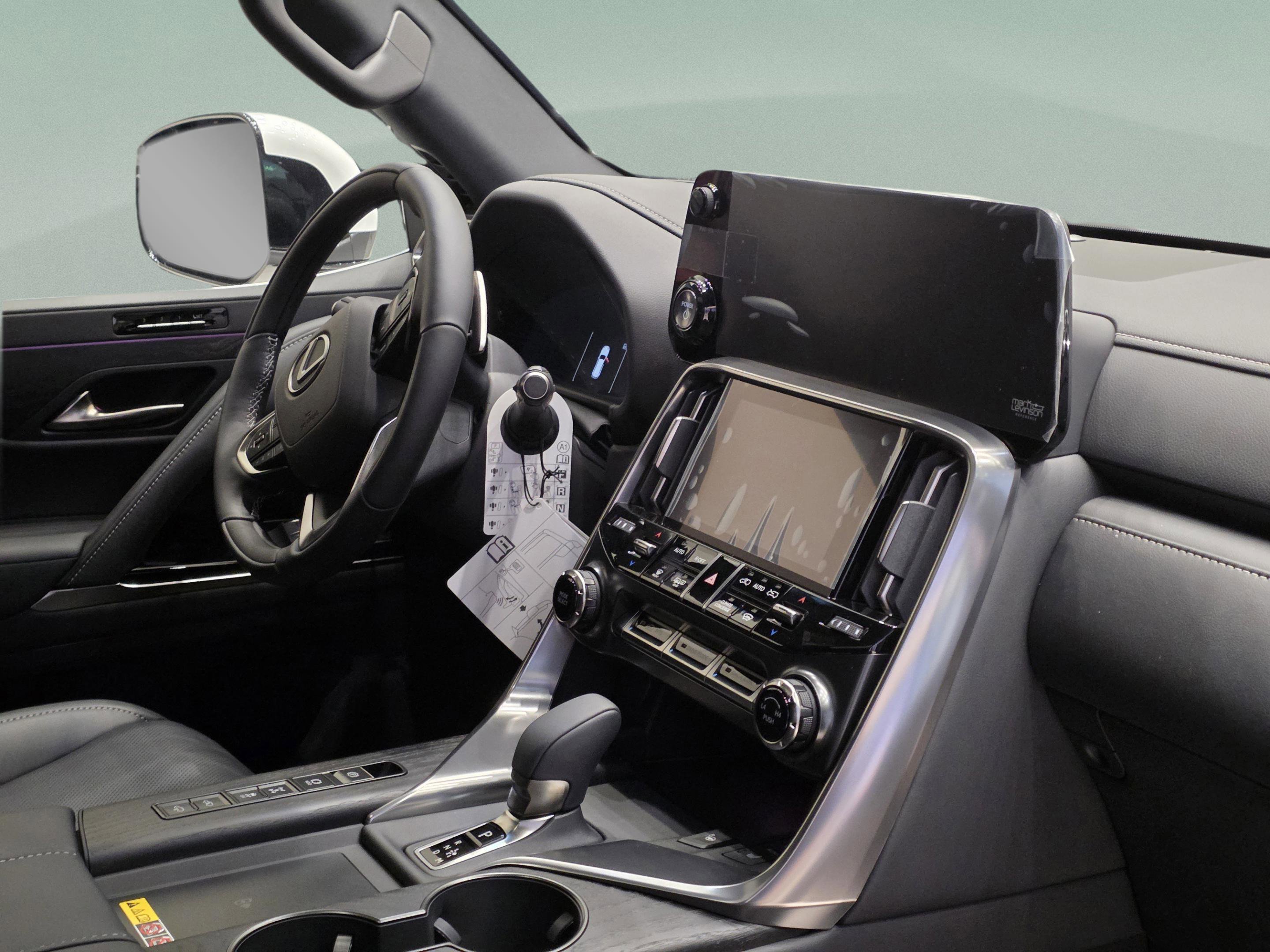 New 2026 Lexus LX 700h Luxury image 24