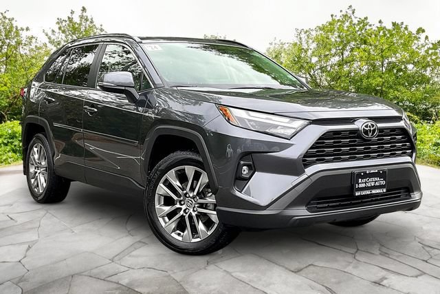 Used 2024 Toyota RAV4 XLE Premium w/ Weather Package AWD/4WD image 1