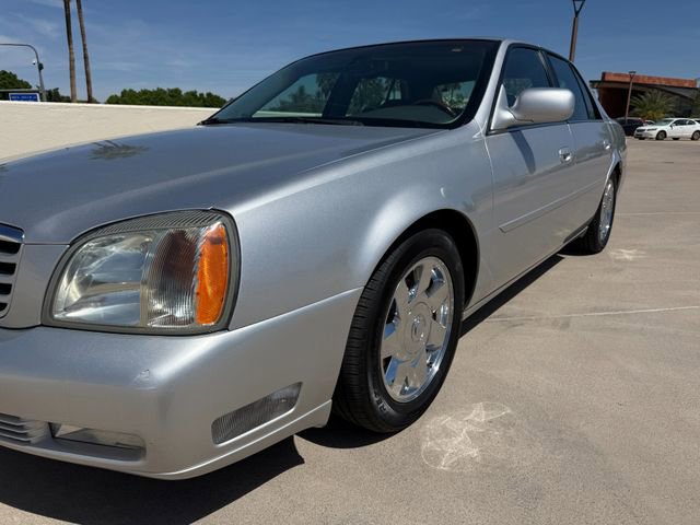 Used 2002 Cadillac De Ville DTS w/ Premium Equipment Pkg image 12