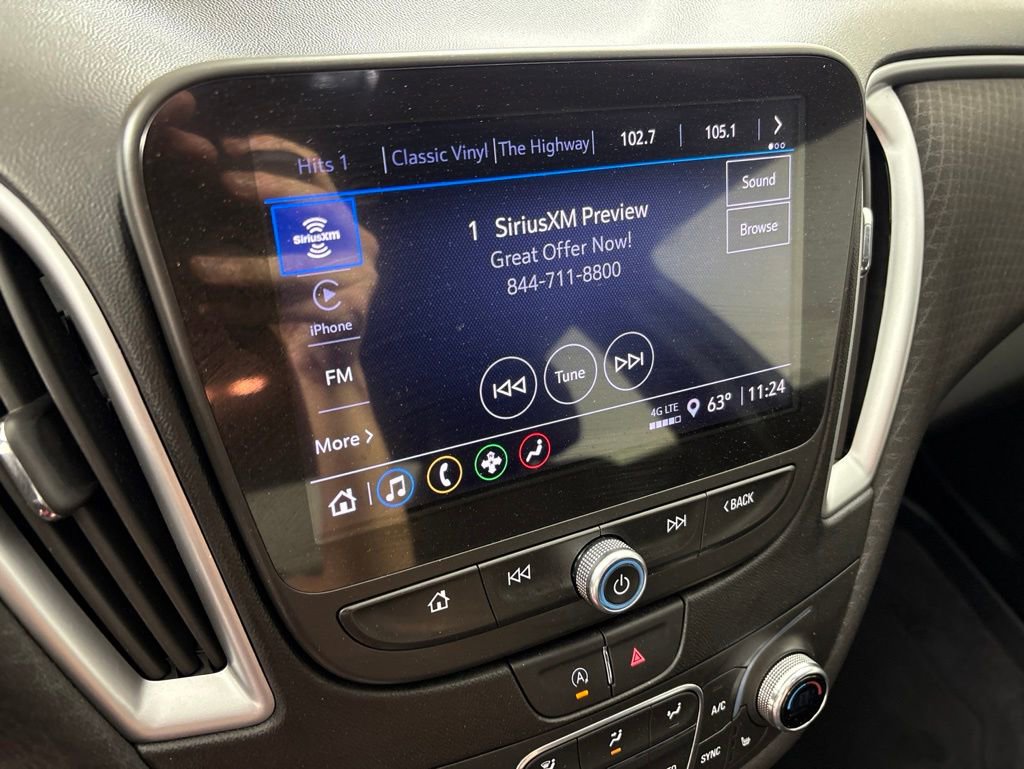 Used 2023 Chevrolet Malibu LT FWD image 37