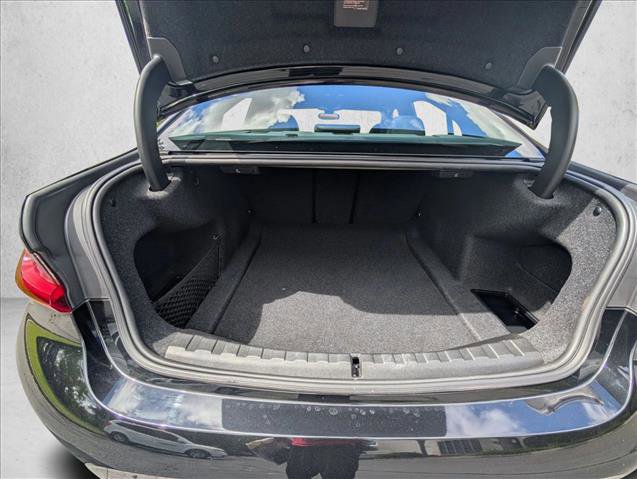 Used 2025 BMW 330i xDrive Sedan AWD/4WD image 6
