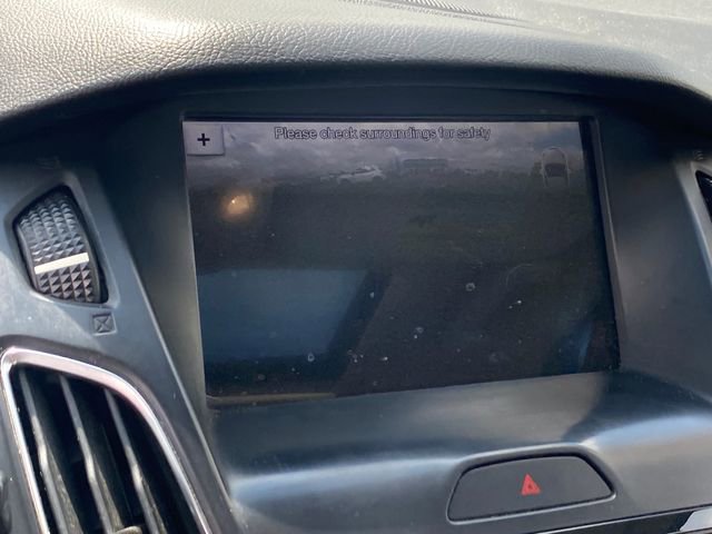 Used 2018 Ford Focus Titanium image 10