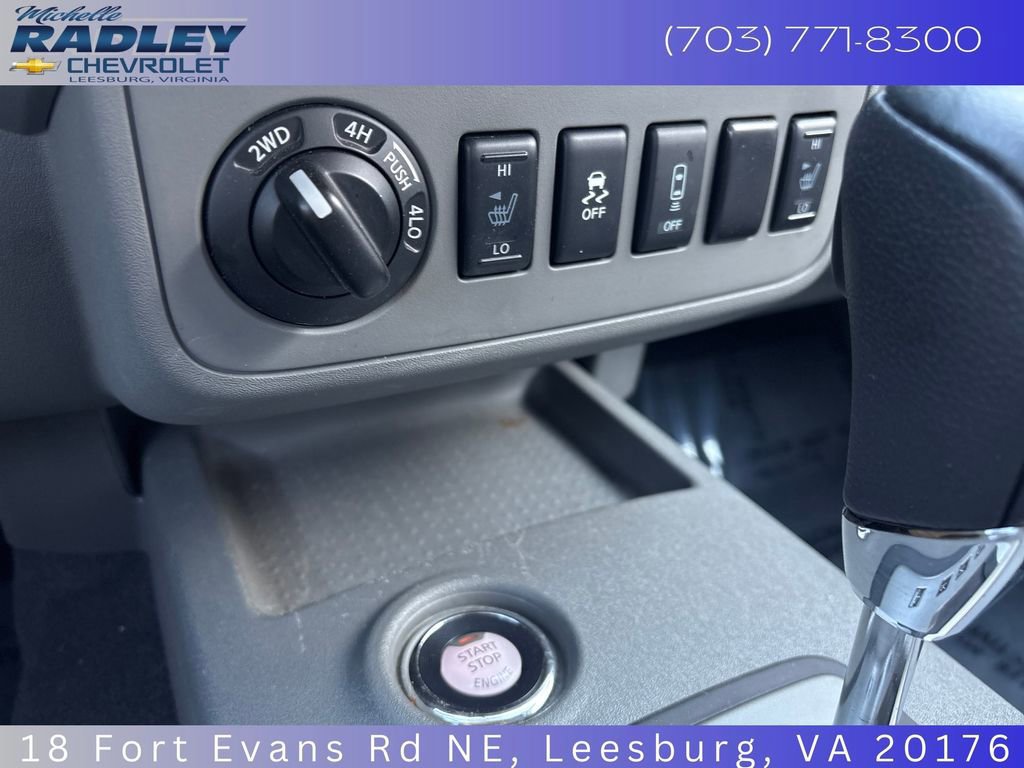 Used 2020 Nissan Frontier SV image 19