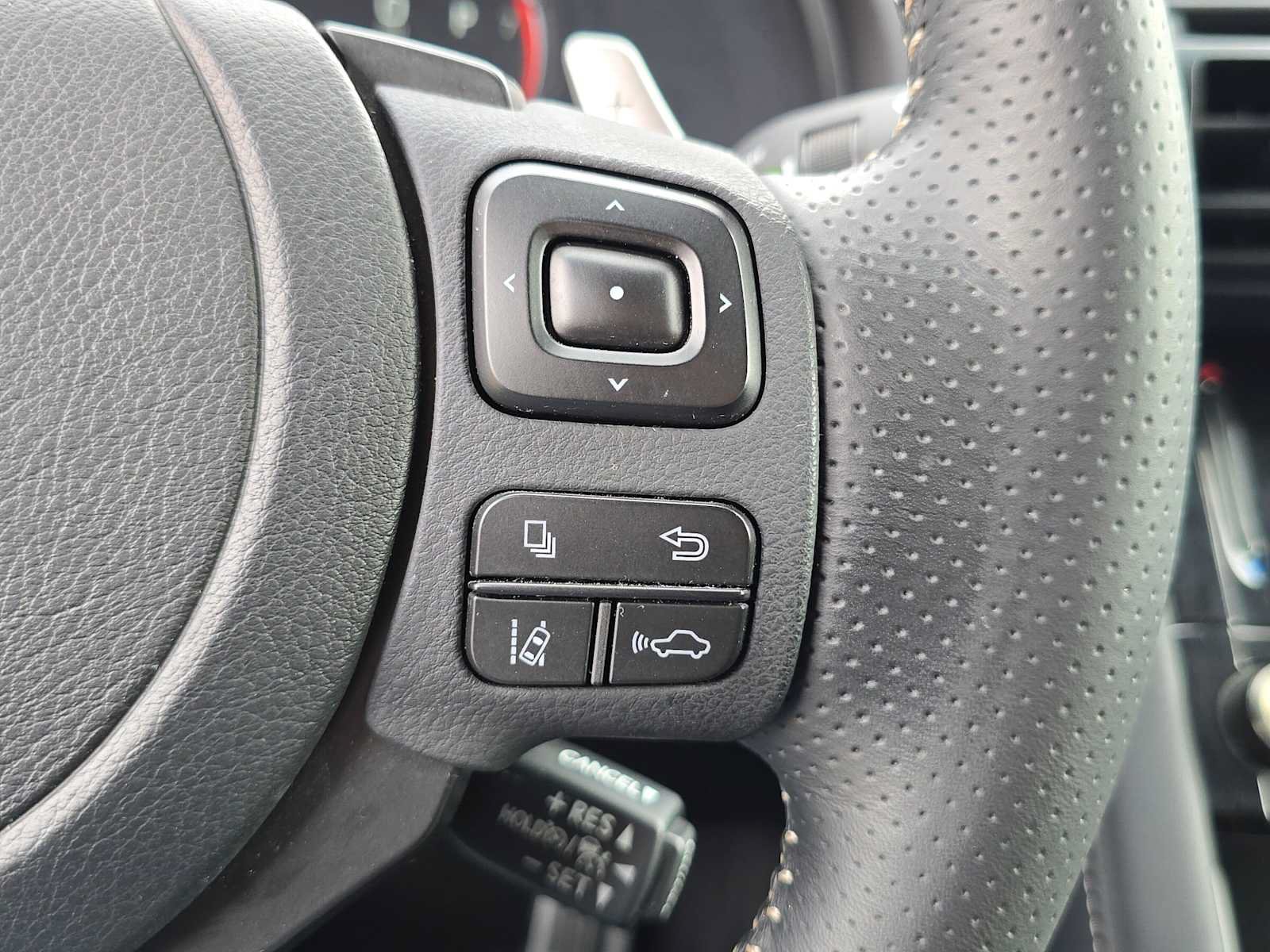 Used 2024 Lexus IS 350 F Sport RWD image 29