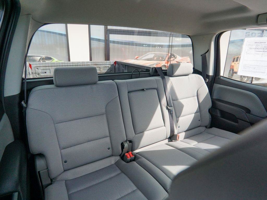 Used 2018 Chevrolet Silverado 3500 W/T w/ WT Convenience Package AWD/4WD image 26