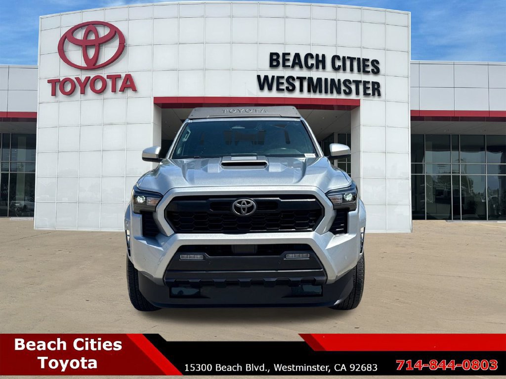 Certified 2024 Toyota Tacoma TRD Sport w/ TRD Sport Upgrade Package AWD/4WD image 4