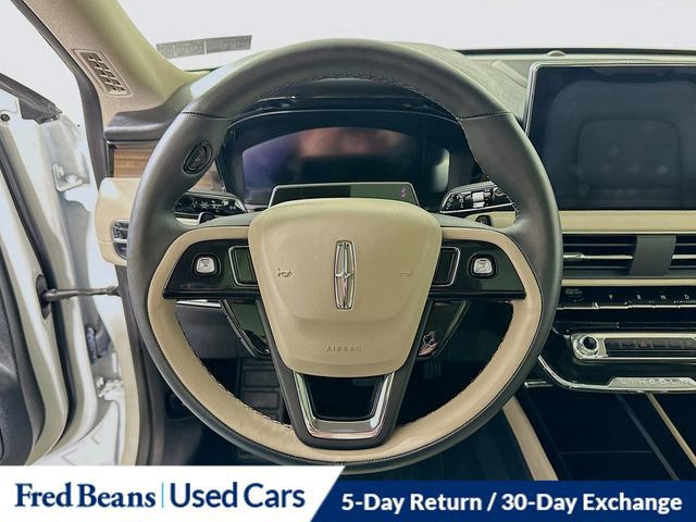 Certified 2025 Lincoln Corsair Reserve w/ Equipment Group 202A image 13