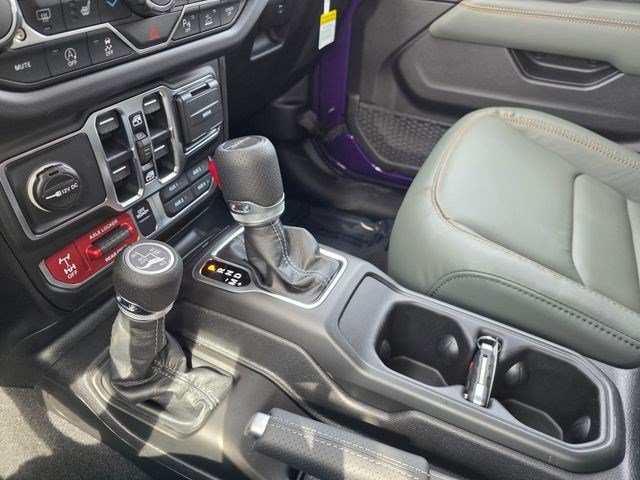New 2026 Jeep Gladiator Mojave AWD/4WD image 39