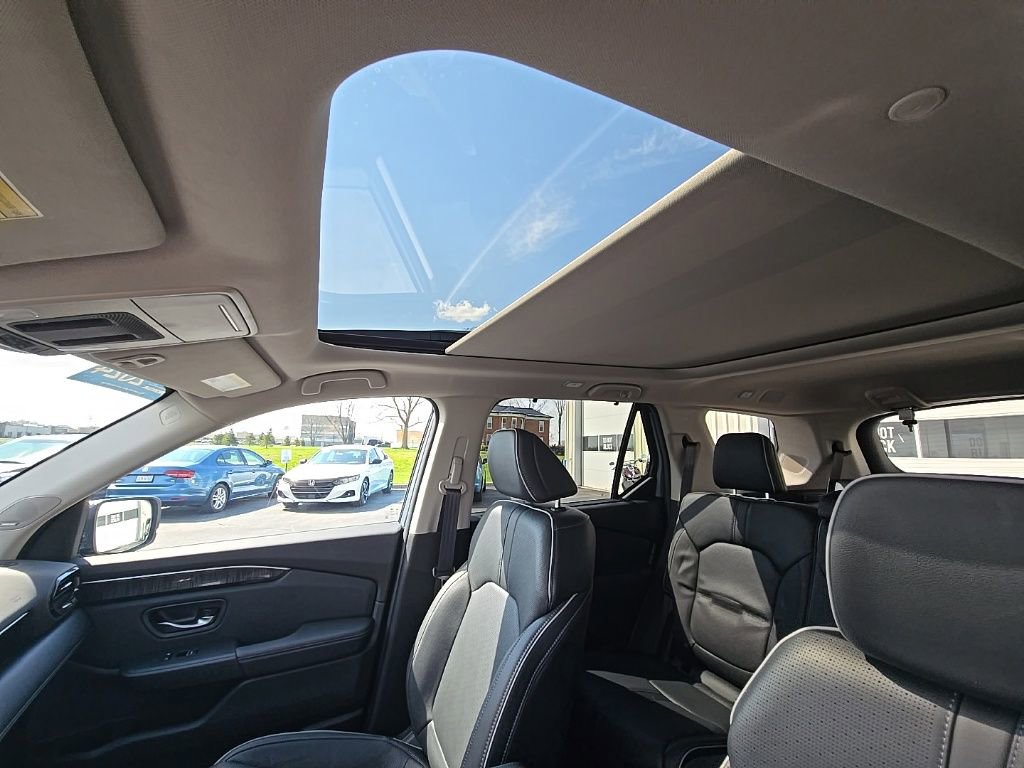 Certified 2024 Honda Pilot Elite image 16