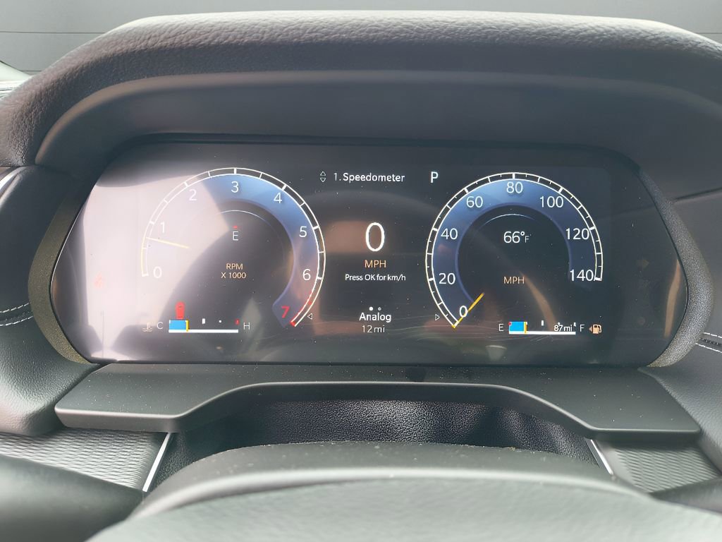 New 2025 Jeep Grand Cherokee Altitude image 20