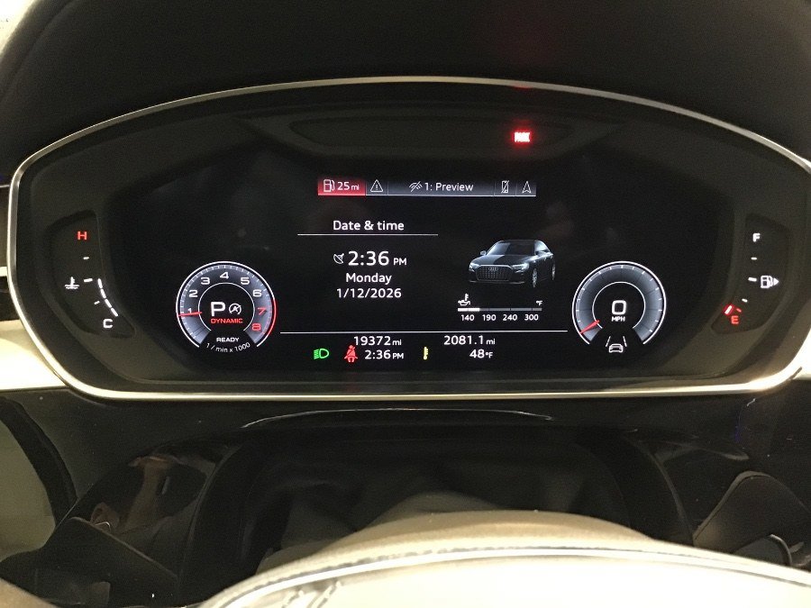 Used 2023 Audi A8 L 3.0T image 24