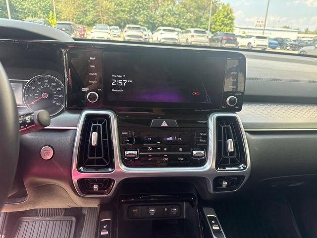 Used 2022 Kia Sorento SX AWD/4WD image 20