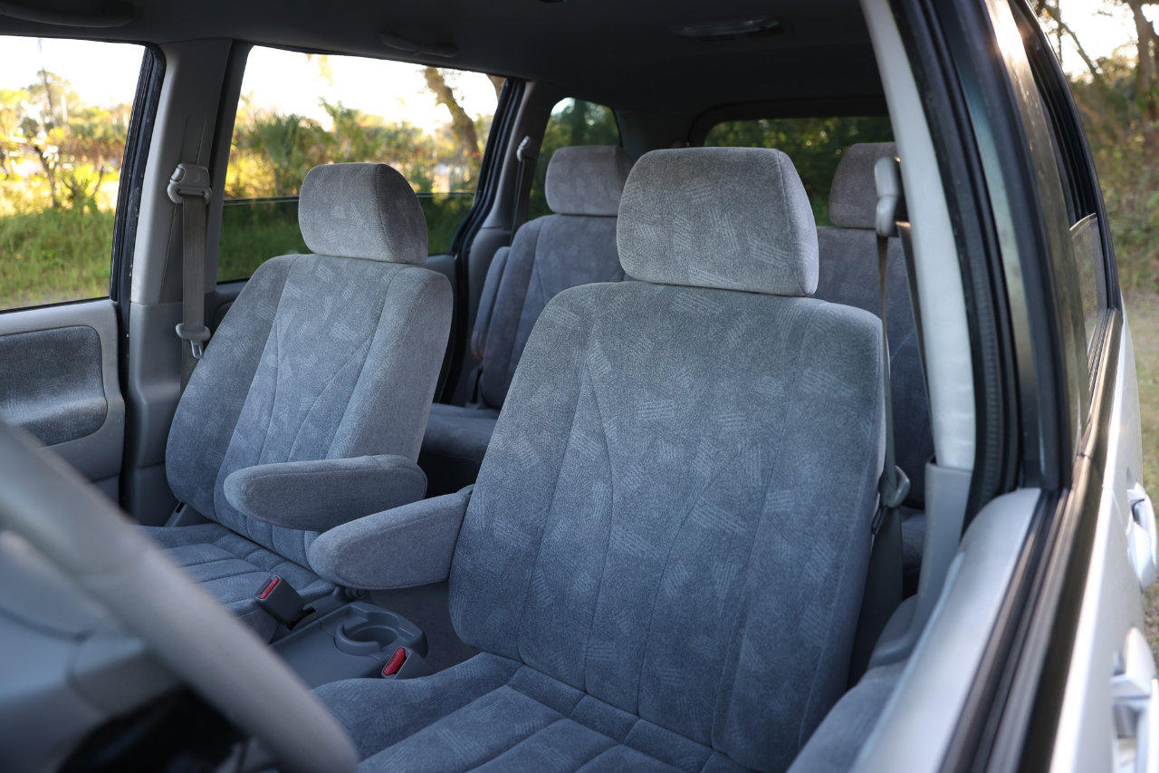 Used 2003 MAZDA MPV LX image 6