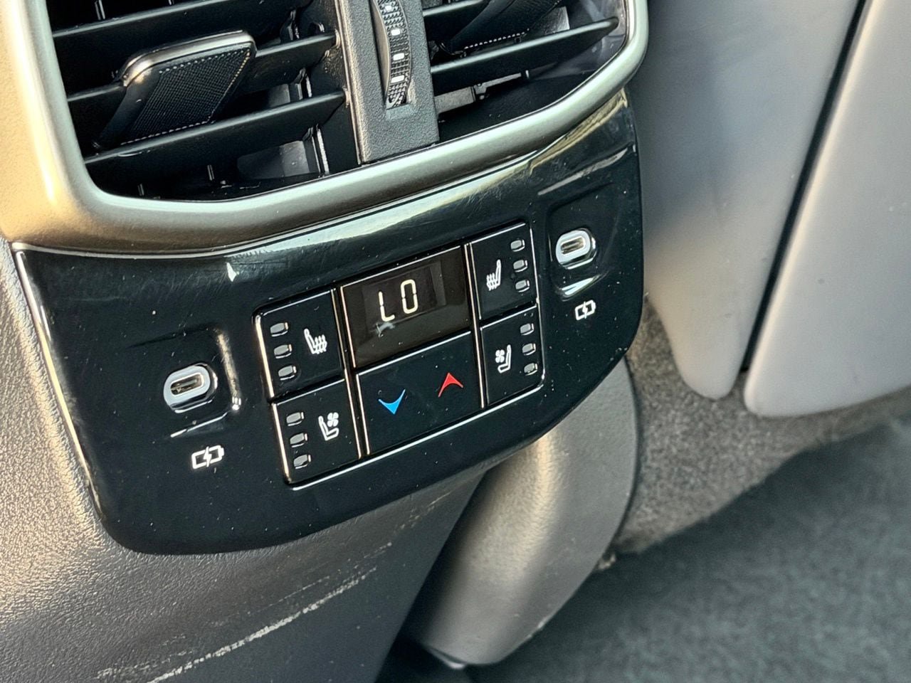 Used 2024 Lexus RX 350 FWD w/ Convenience Package image 33