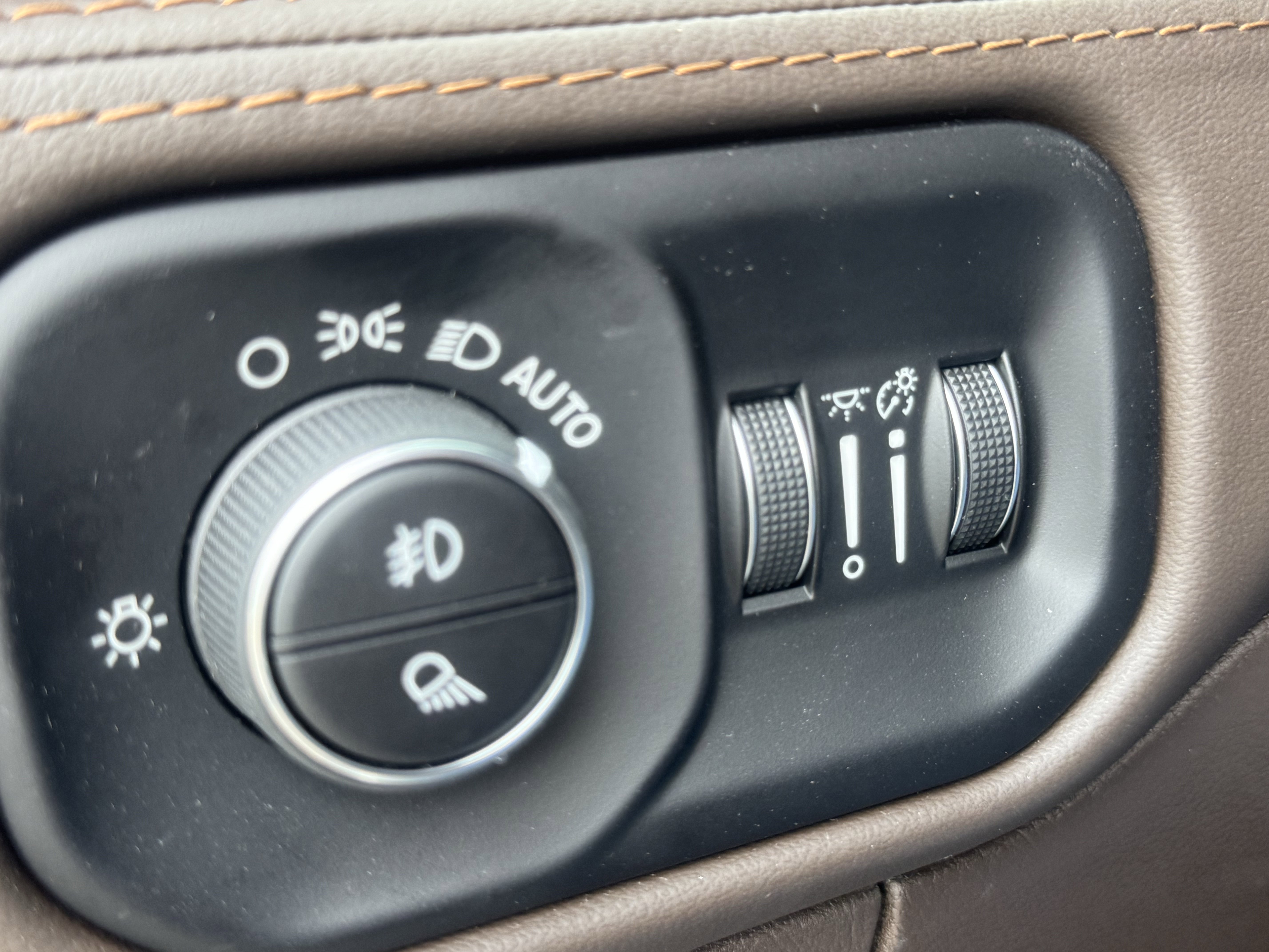 New 2026 RAM 3500 Longhorn image 30