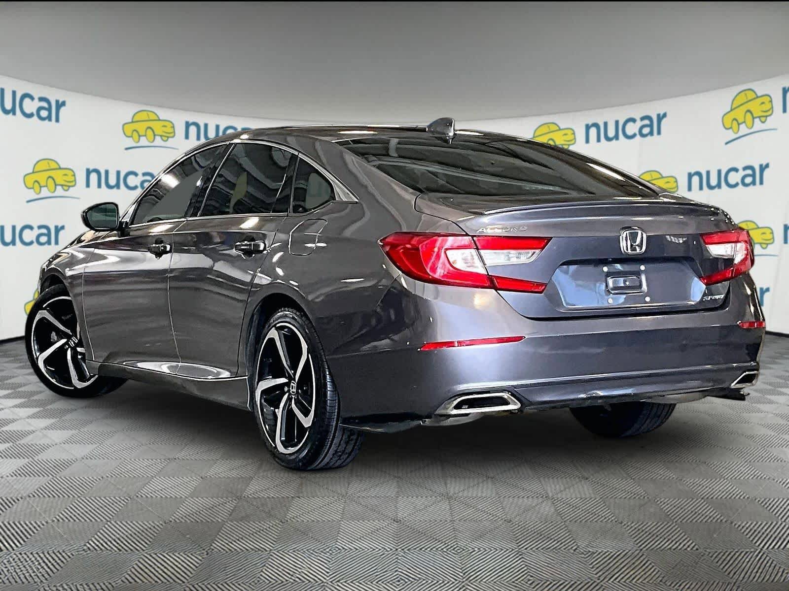 Used 2018 Honda Accord Sport image 4
