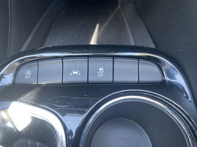 Used 2024 Buick Encore GX Sport Touring image 17