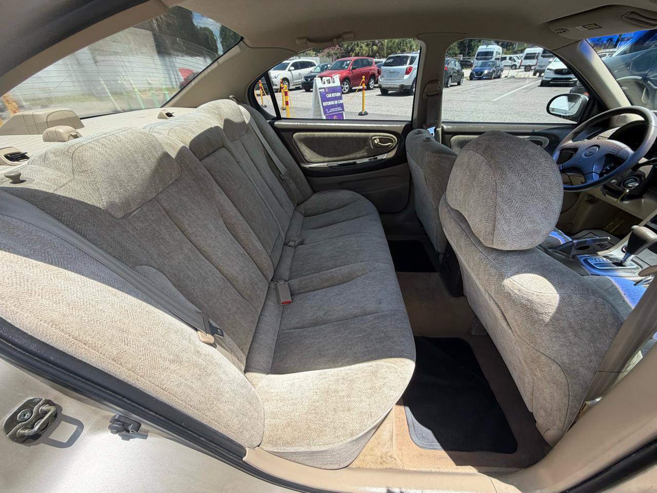 Used 2000 Nissan Maxima GXE FWD image 10