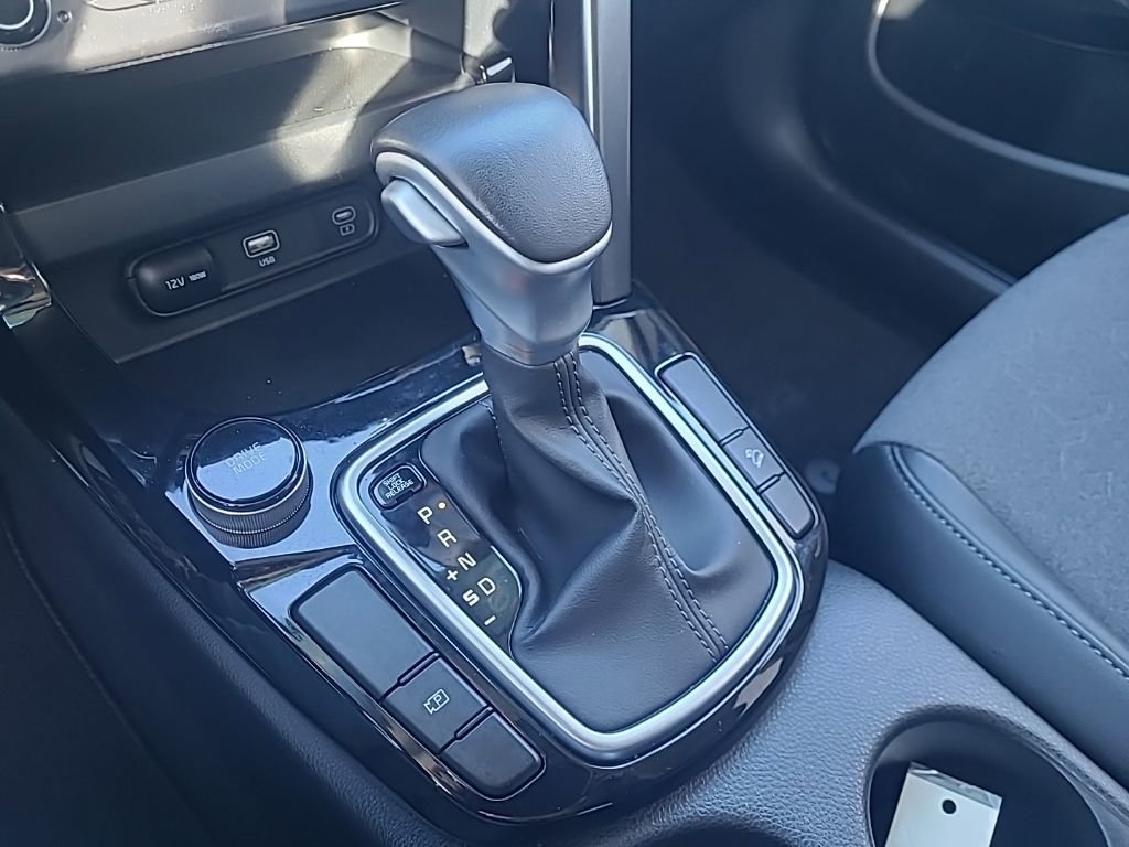 Used 2025 Kia Seltos S image 21