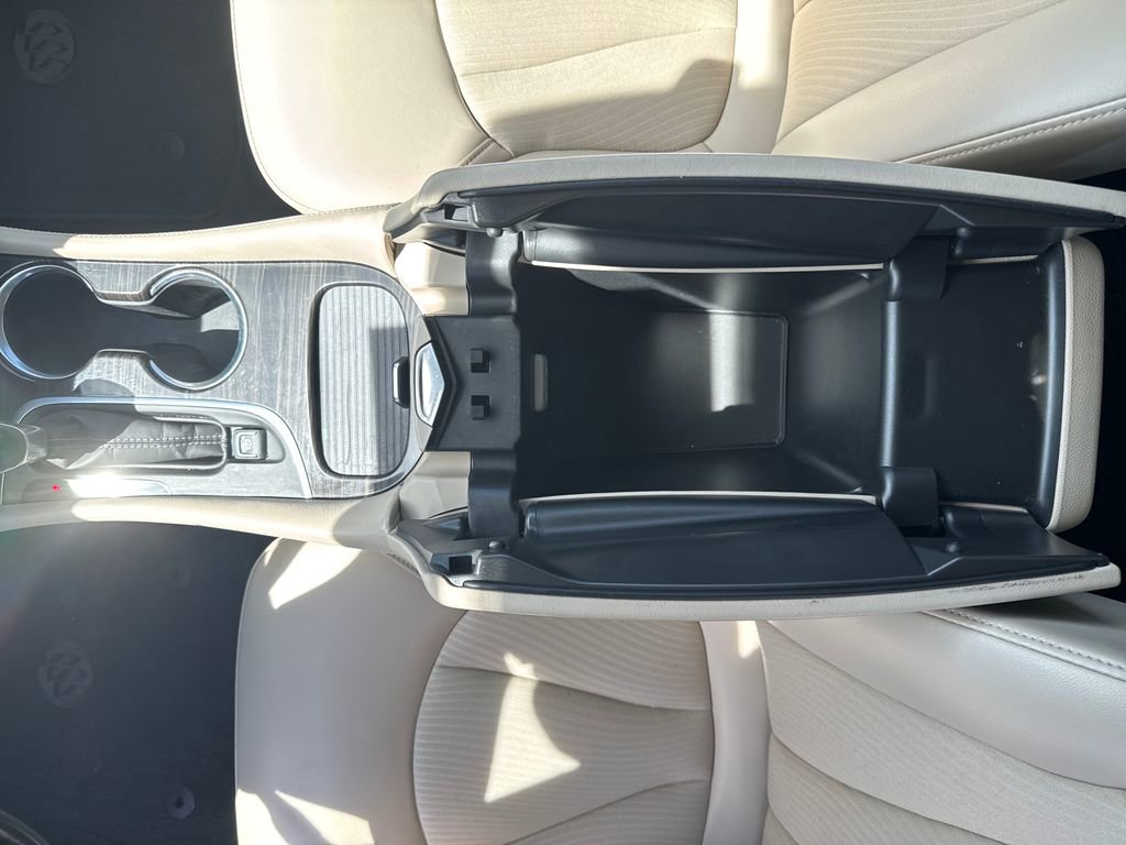 Used 2020 Buick Envision Preferred w/ LPO, Interior Luxury Package image 25