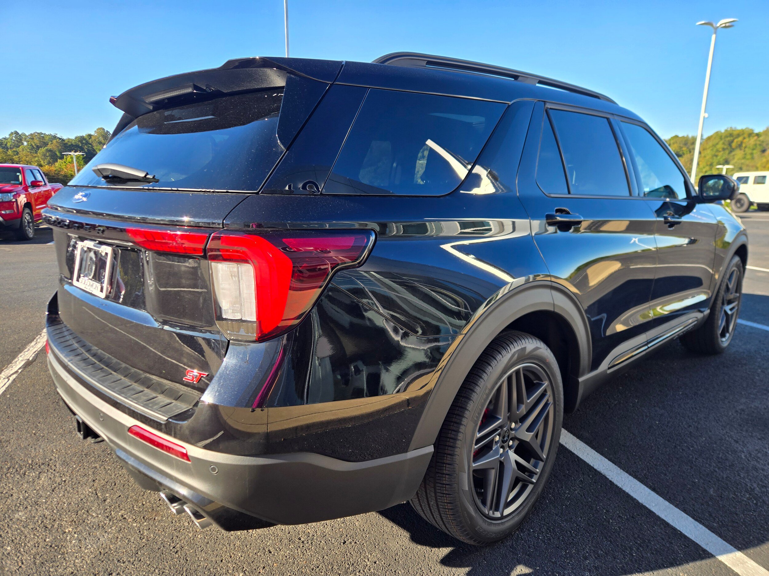 New 2026 Ford Explorer ST w/ Sun And Sound Package AWD/4WD image 5