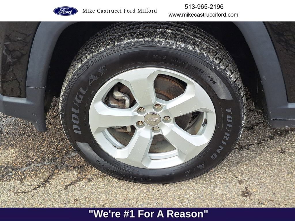 Used 2018 Jeep Compass Latitude w/ Popular Equipment Group image 9