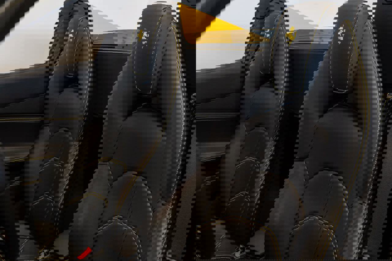 Used 2018 Ferrari 488 Spider image 5