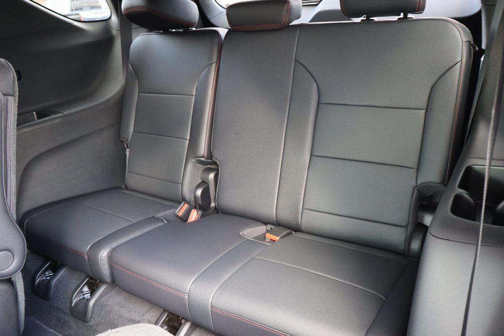 New 2026 Chevrolet Traverse Z71 w/ Enhanced Driving Package image 24