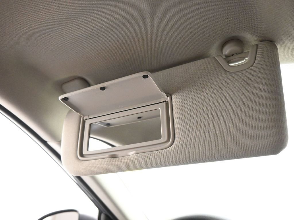 Used 2024 Nissan Altima 2.5 SV image 28