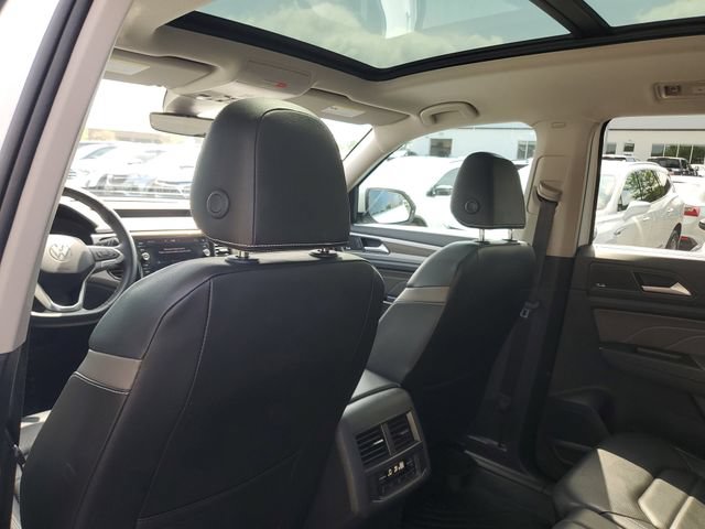 Used 2022 Volkswagen Atlas SEL AWD/4WD image 11
