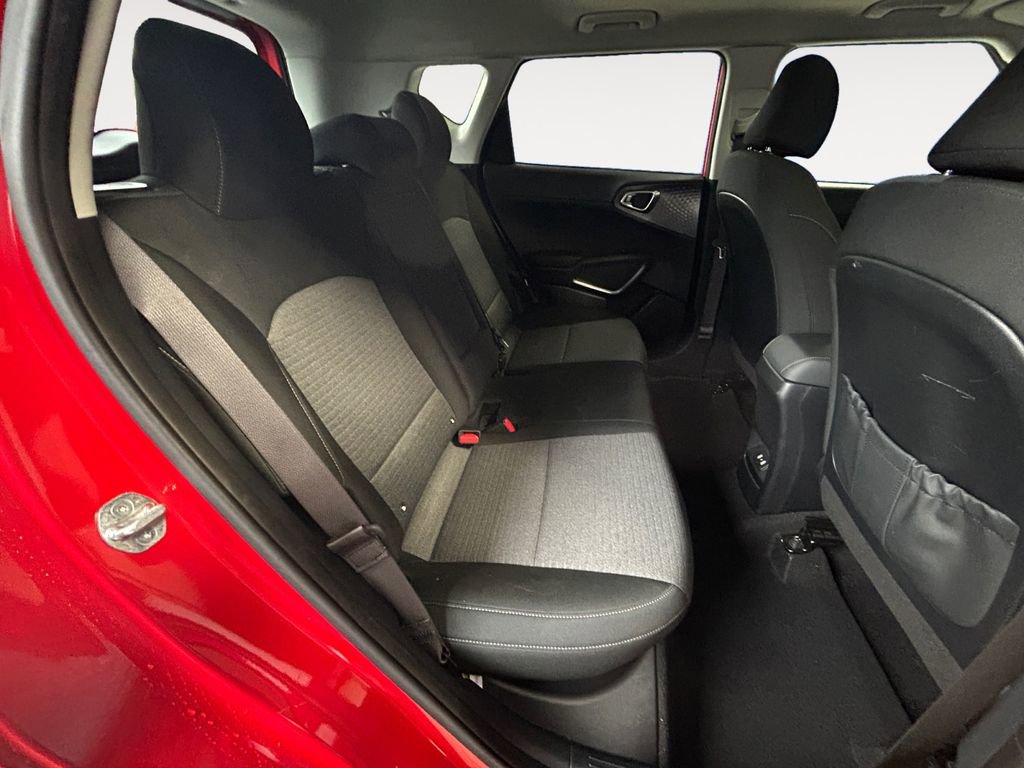 Used 2024 Kia Soul EX image 11