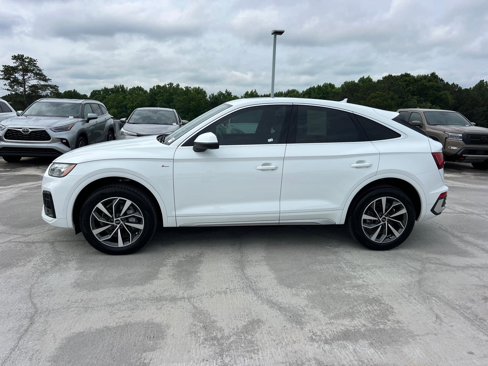Used 2024 Audi Q5 2.0T Premium Plus AWD/4WD image 8
