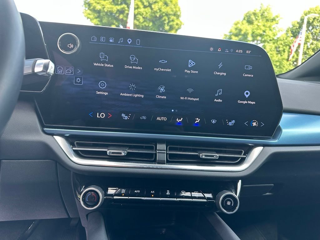 Certified 2024 Chevrolet Equinox EV LT FWD image 17