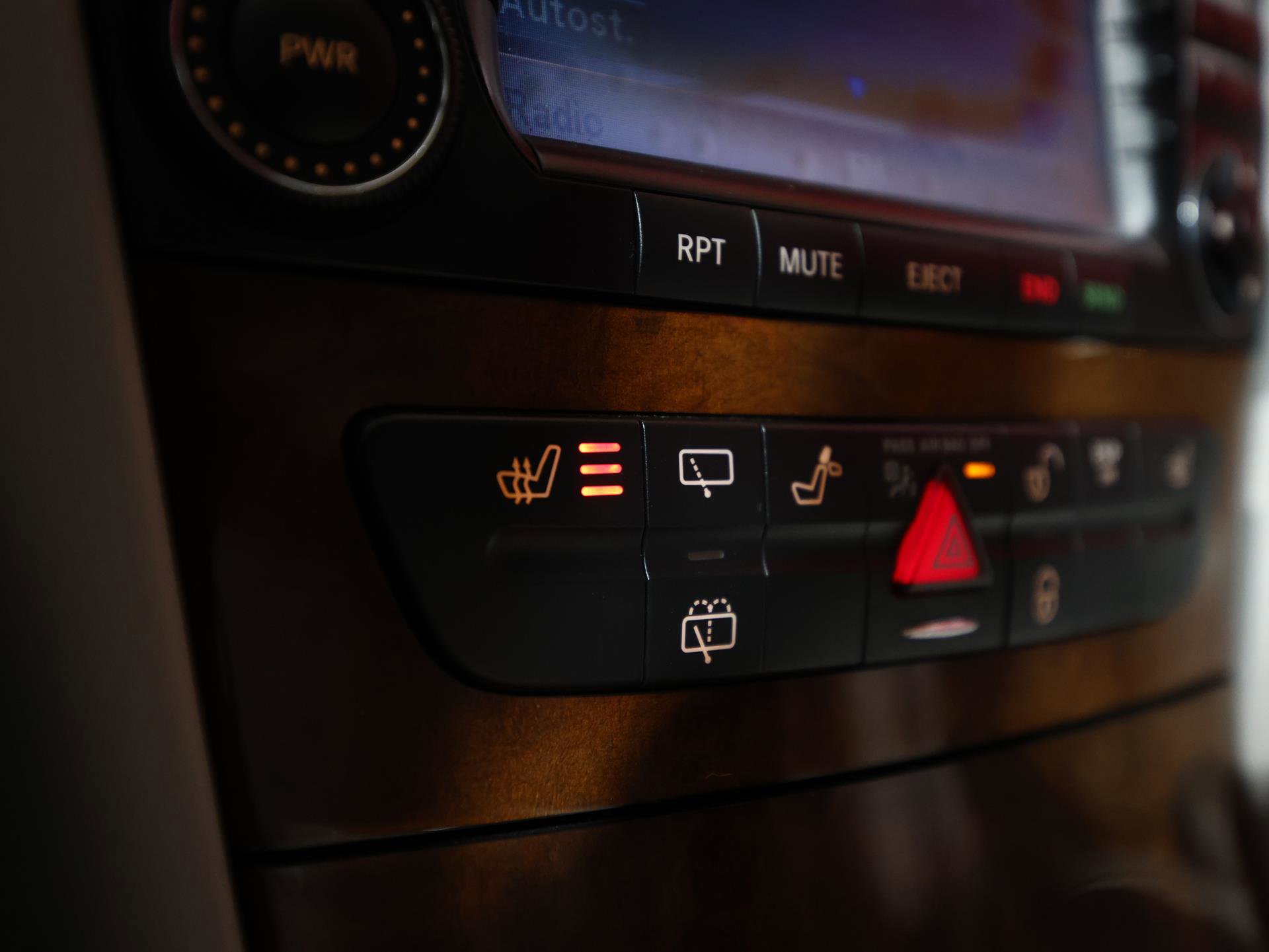 Used 2005 Mercedes-Benz E 320 Wagon image 22