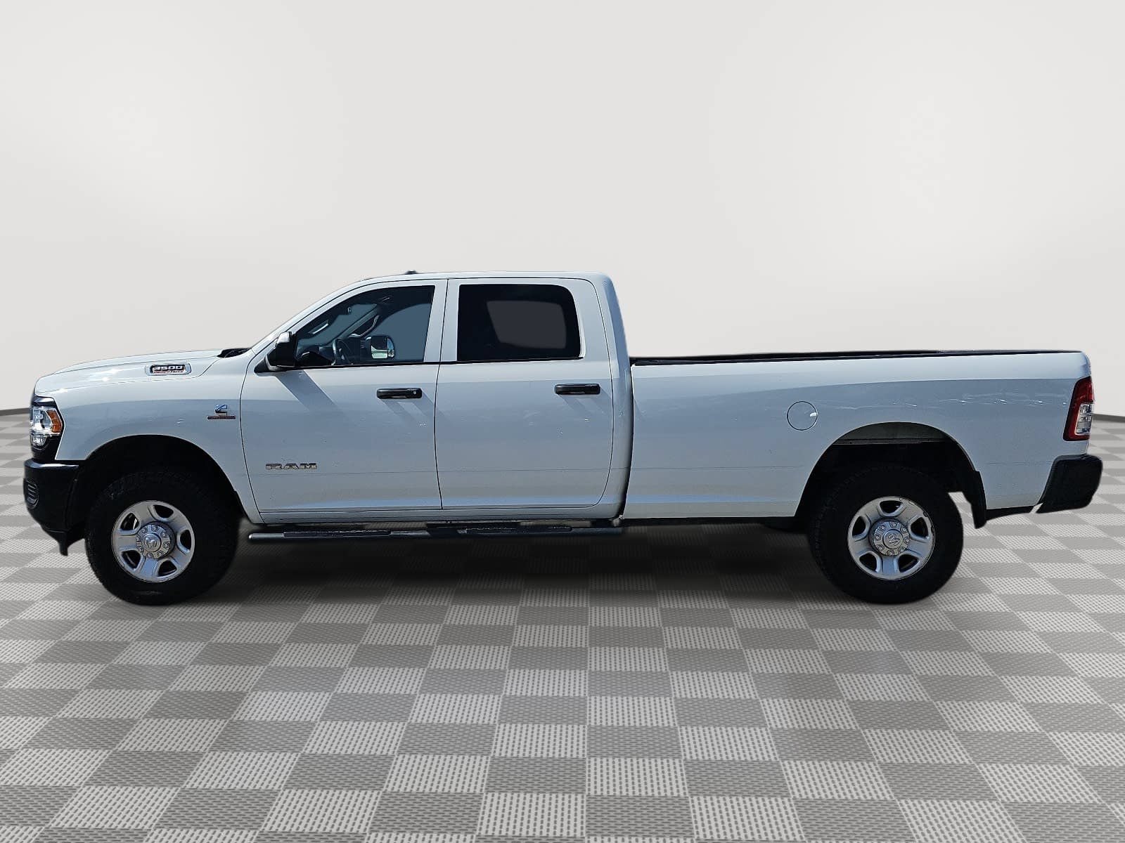 Used 2022 RAM 3500 Tradesman AWD/4WD image 5