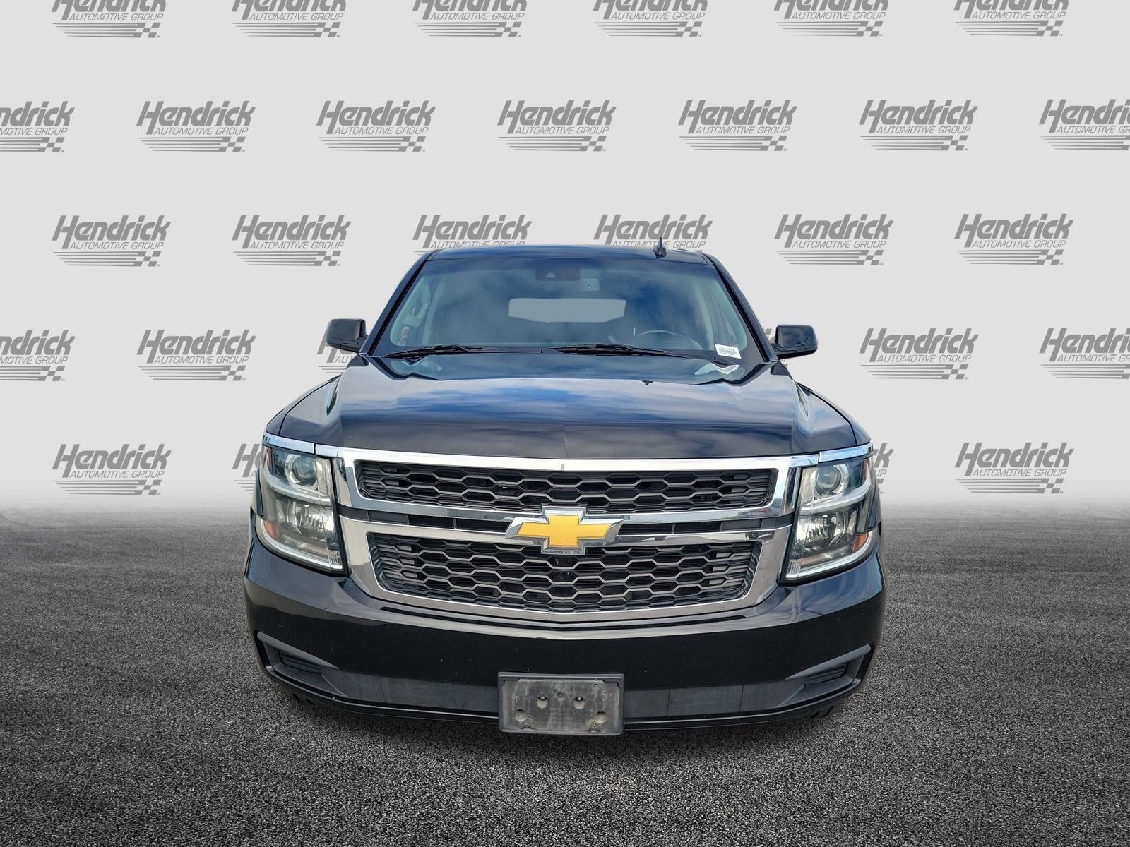 Used 2018 Chevrolet Suburban LT AWD/4WD image 9