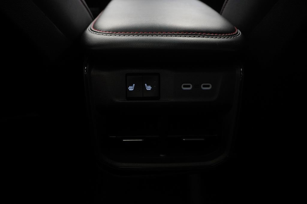 Used 2024 Dodge Charger R/T Scat Pack w/ Plus Group image 32