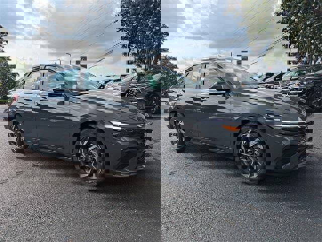 New 2025 Hyundai Elantra Sport