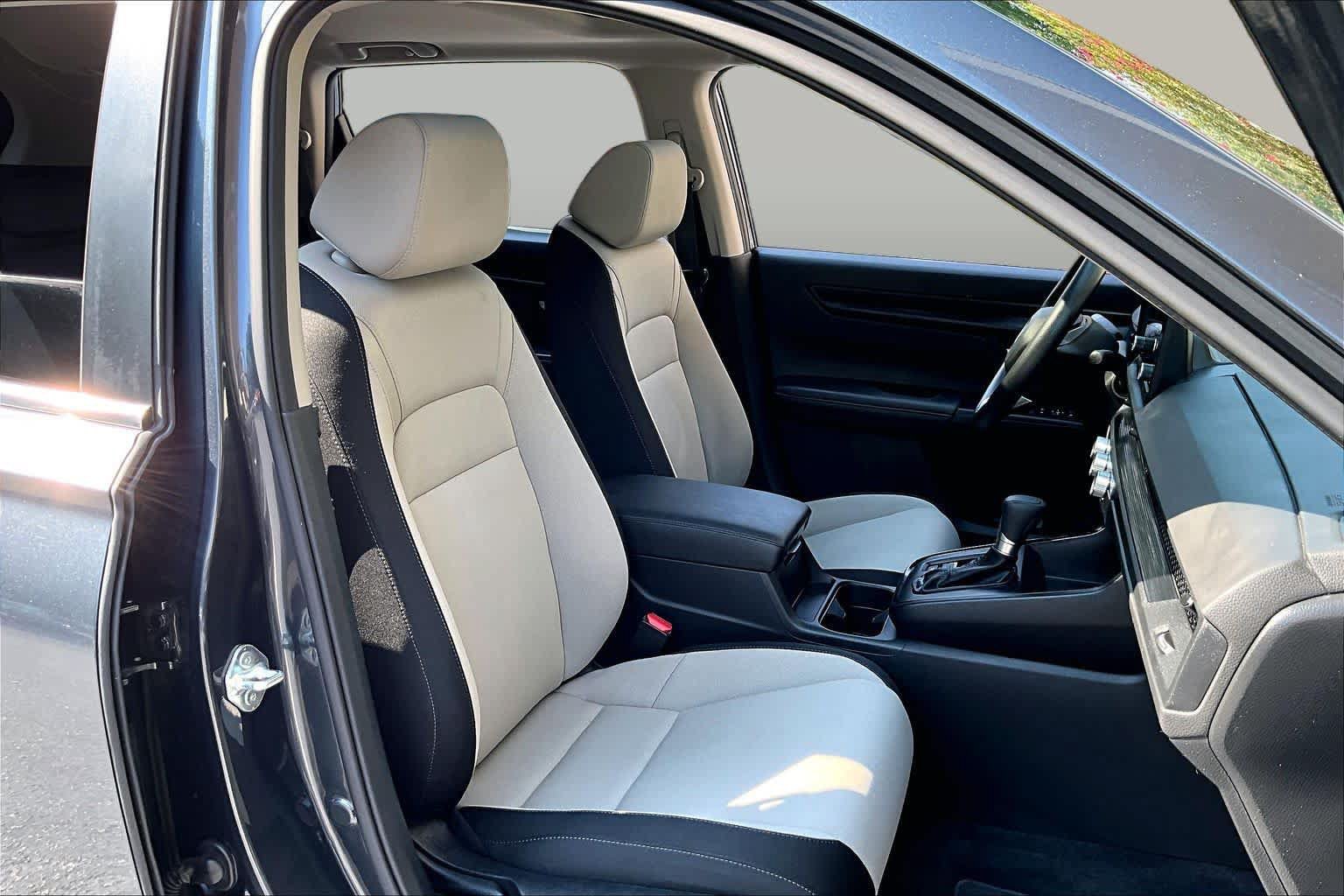 Used 2024 Honda CR-V EX image 9