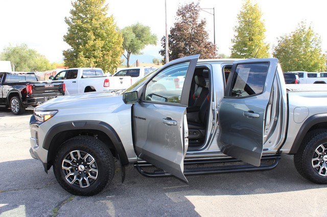 Used 2023 Chevrolet Colorado Z71 image 8