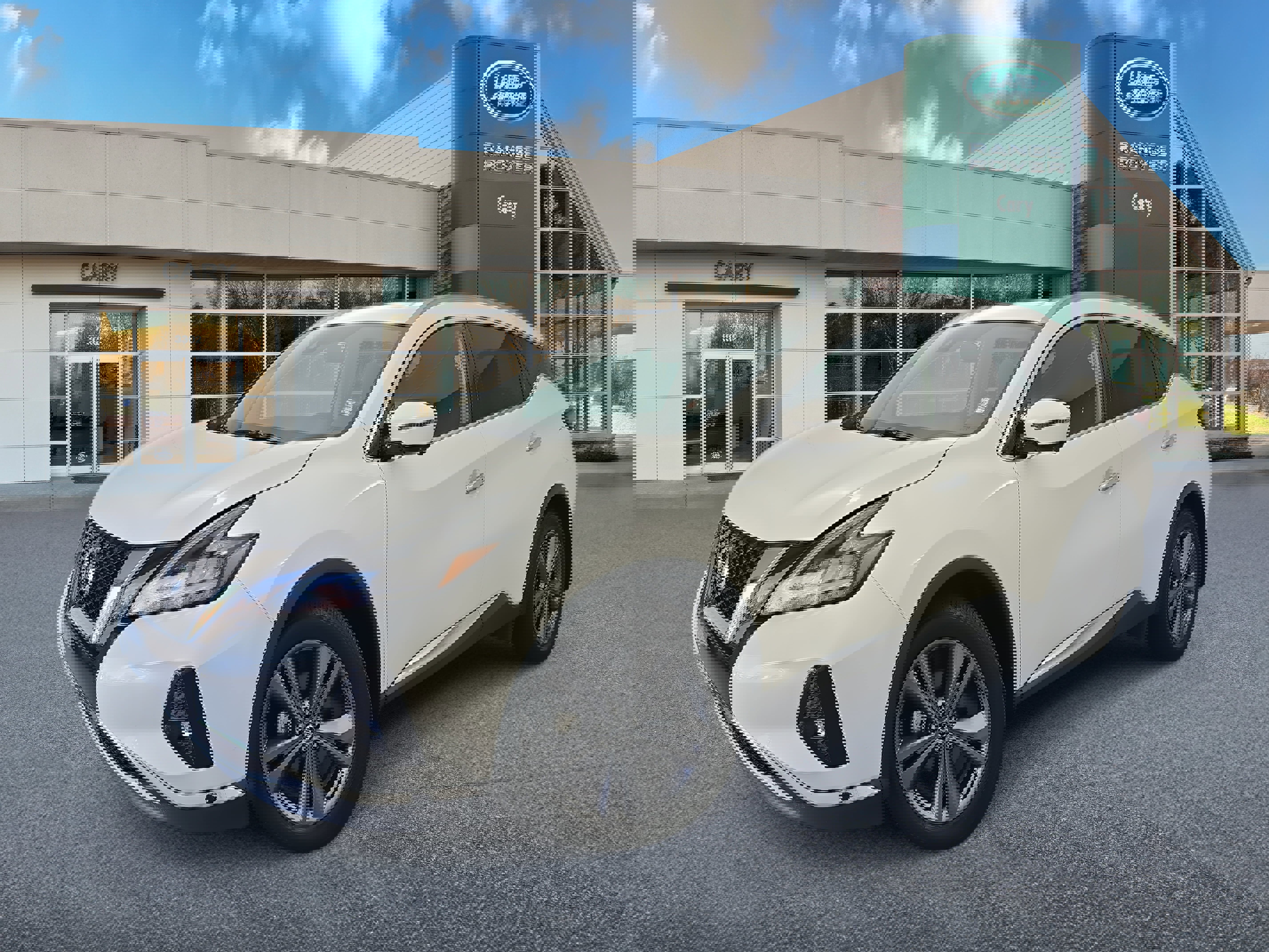 Used 2022 Nissan Murano Platinum w/ Cargo Package image 1