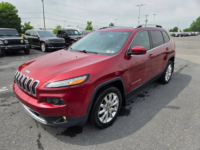 Used 2017 Jeep Cherokee Limited AWD/4WD image 33