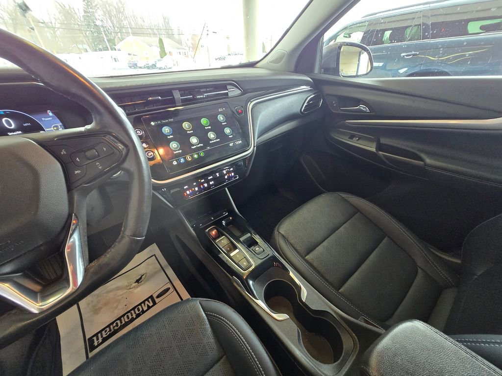 Used 2023 Chevrolet Bolt EUV Premier image 17