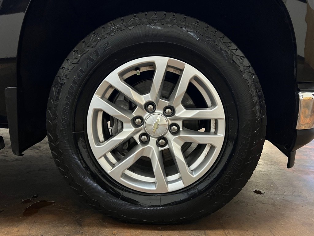 Used 2020 Chevrolet Silverado 1500 LT w/ All-Star Edition image 13