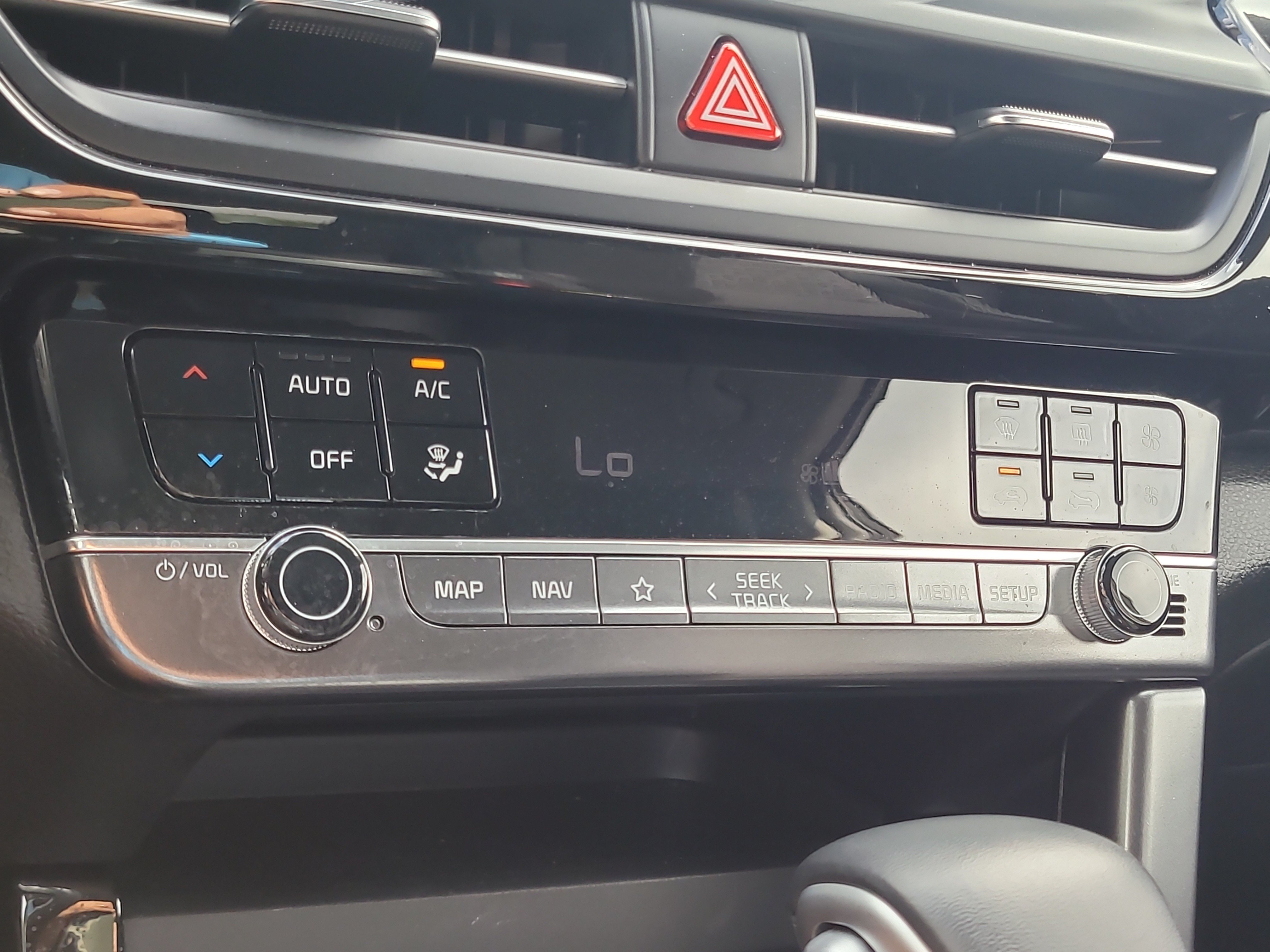 Used 2025 Kia Seltos S FWD image 24